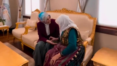 Vali Yiğitbaşı'ndan Duygulandıran Paylaşım: Şerife Teyze'nin Sürpriz Ziyareti Gönülleri Isıttı