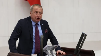 “Ayak İzi Değil, Aklı Başında Siyaset Lazım”