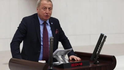 “Bu Ülkenin Mayasında Hem İnanç Vardır Hem İrade”