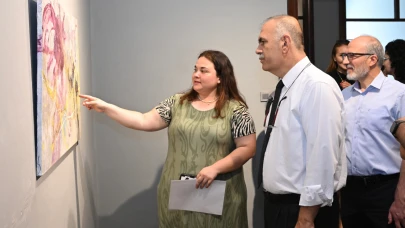 AKÜ’de Yüksek Lisans Öğrencilerinden Sanat Dolu Sergi