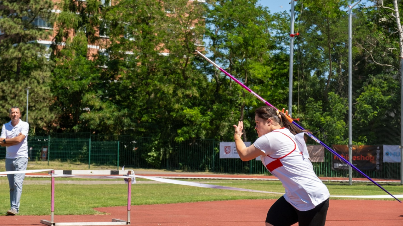 Afyonlu Sporcu Münevvere Yılmaz Avrupa İkincisi Oldu