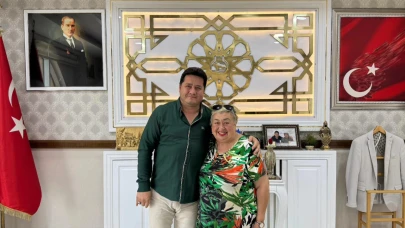 Oyunculardan Başkan Aynacı’ya Ziyaret