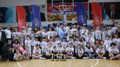 Yeni Nesil GSK, U-12 Basketbol Finalinde Şampiyonluğa Ulaştı