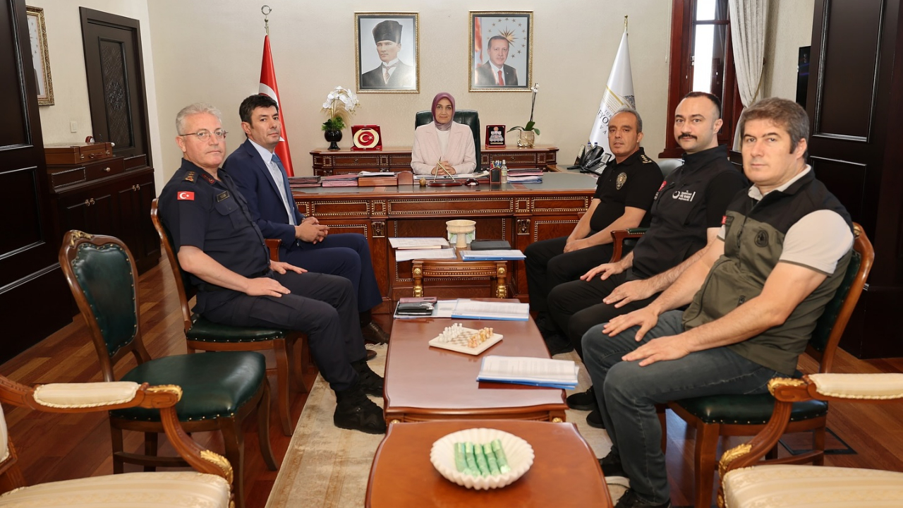 Vali Yiğitbaşı Afyon’un Asayişi İçin Kurumlarla Buluştu