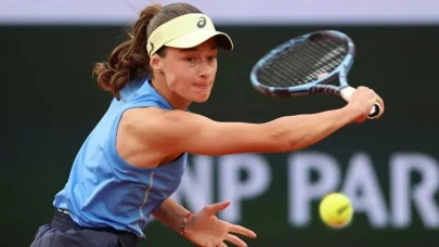 Zeynep Sönmez’den Wimbledon’da Tarihi Başarı