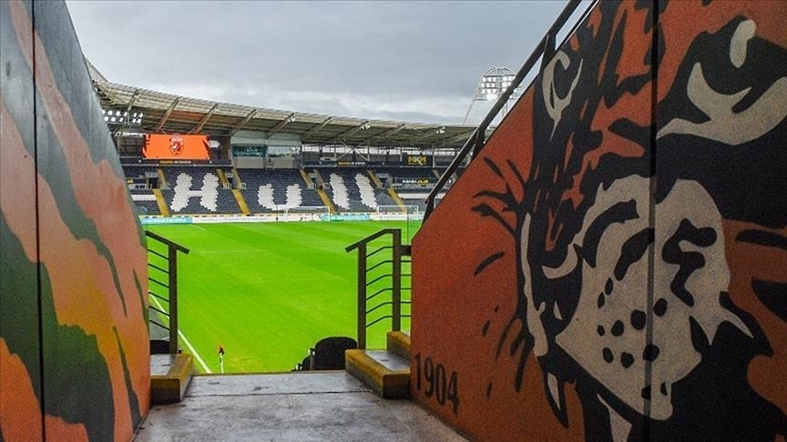 Hull City'e 3 Dönem Transfer Yasağı