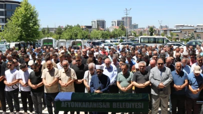 İş İnsanı İhsan Beşer'in Ablası Son Yolculuğuna Uğurlandı