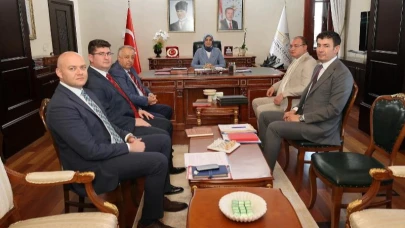 Vali Yiğitbaşı Başkanlığında Değerlendirme Toplantısı Gerçekleştirildi