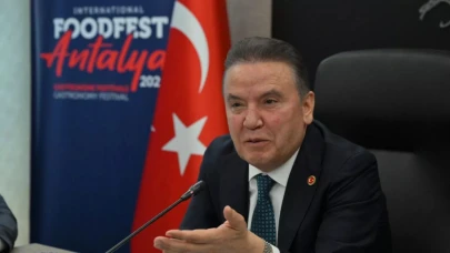Başkan Böcek Görevden Uzaklaştırıldı