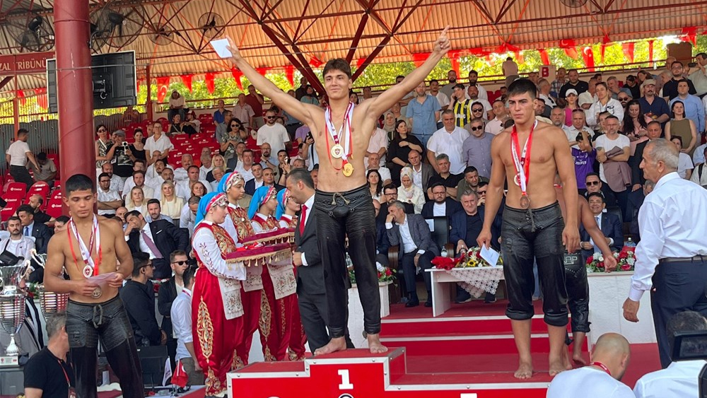Afyonlu Genç Pehlivan Kırkpınar’da Türkiye Şampiyonu Oldu