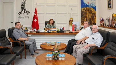 Başkan Köksal, Sandıklı Eski Belediye Başkanı Baştuğ’u Makamında Ağırladı