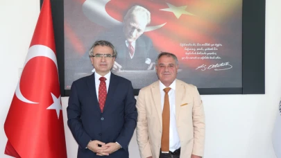 Yargı Mensuplarından Afyon Eğitim Vakfı’na Veda Ziyareti