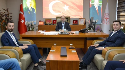 Gençlik Kollarından Sağlık Müdürüne Ziyaret