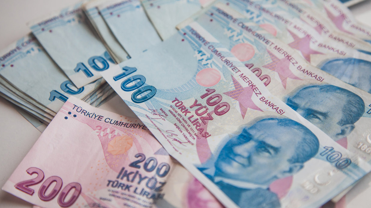 En Düşük Emekli Aylığını 16 Bin 881 TL’ye Çıkaran Teklif Kabul Edildi Ve Yasalaştı