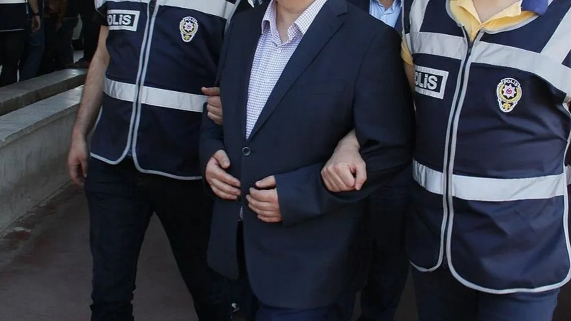 Afyonkarahisar'da 8 Yıl Hapis Cezası Bulunan Şüpheli Yakalandı