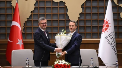 Fahrettin Altun Görevi Burhanettin Duran’a Devretti