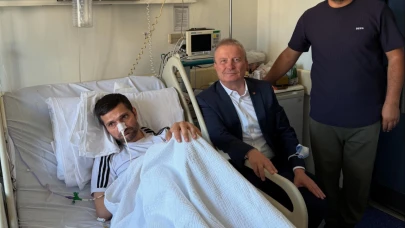 Vali Yiğitbaşı Nadir Hastalıkla Mücadele Eden Mehmet’e Umut Oldu