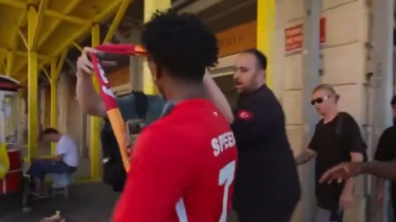 Speed Galatasaray atkısını takmayınca Türkiye’de gündem oldu