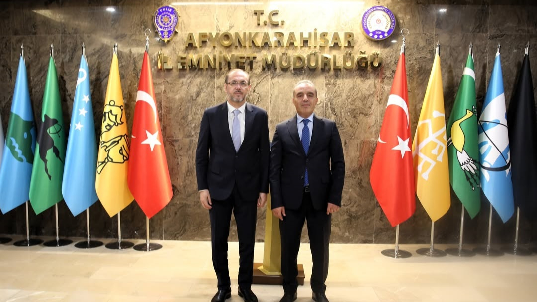 AFSÜ Rektörü Prof. Dr. Okumuş’tan, Emniyet Müdürü Erol’a Veda Ziyareti