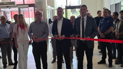 “Zaferin Adı Türkiye” Fotoğraf Sergisi Sinanpaşa’da Açıldı