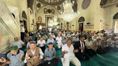 Milletvekili Arslan ve Başkan Şahin, 15 Temmuz Şehitleri İçin Mevlid Programına Katıldı