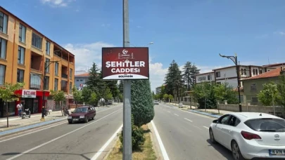 Bolvadin’de Şehitler Caddesi'nin Adı "15 Temmuz Şehitler Caddesi" Oldu