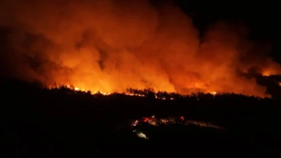 Alevler Havadan Görüntülendi: Orman Yangını 3 Köyü Tehdit Ediyor