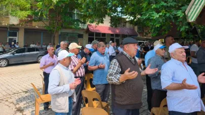 Kuruyan Eber Gölü İçin Yağmur Duası Yapıldı