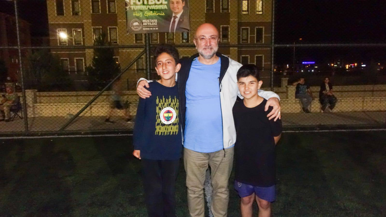 İl Başkanı Şahin Gençlerle Sahada Buluştu