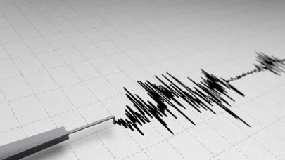 Rusya’da Peş Peşe Depremler! 7,4’lük Sarsıntı ve Tsunami Uyarısı