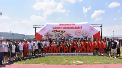 ANALİG Futbol Heyecanı Sona Erdi: 650 Sporcu Afyon’da Sahaya Çıktı!