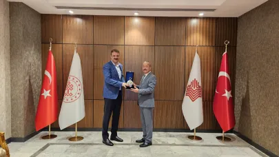Milletvekili Taytak’tan Afyon’daki Yüzyıllık Yapılar İçin Anlamlı Adım