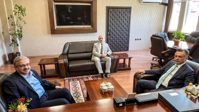 AK Parti Heyetinden AFSÜ Rektörüne Ziyaret