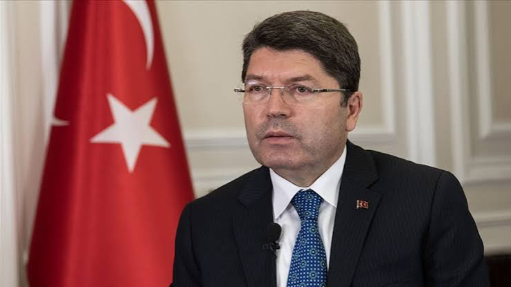 Bakan Tunç Duyurdu: Afyon’daki Yangına Soruşturma Başlatıldı