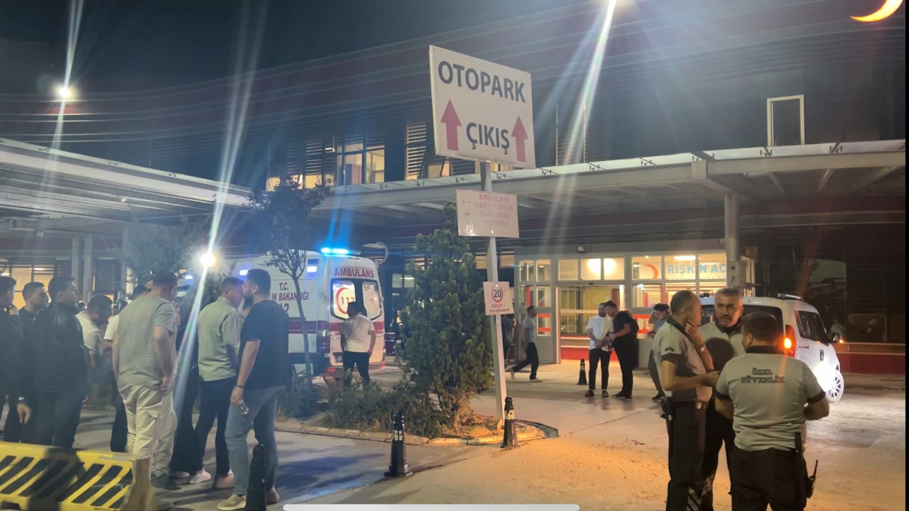 Afyonkarahisar'da yangına müdahale ederken yaralanan 5 kişi taburcu edildi