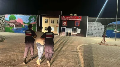 Afyonkarahisar’da  Jandarma Arananları Tek Tek Yakaladı