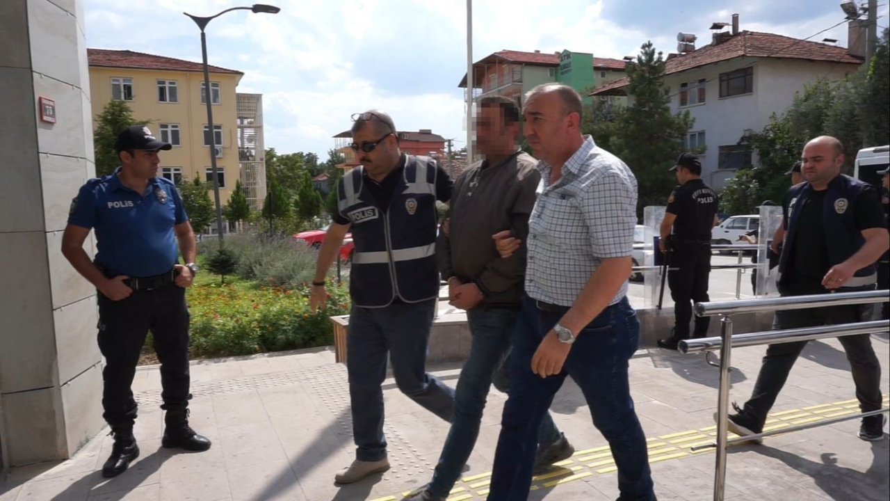 Denizlili baba oğlu öldüren sanık indirim uygulanmadan 2 kez müebbette çarptırıldı