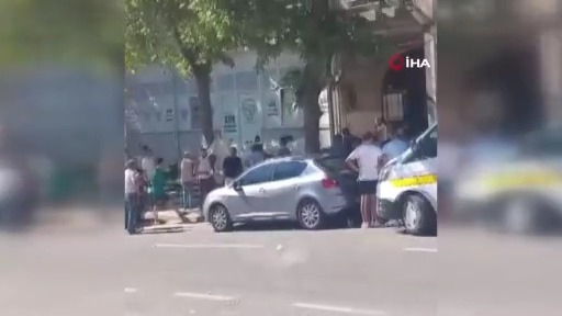 Muhabirin Telefonunu Gasp Edip, Mesaj Attılar: "Bu Haber Paylaşılmayacak"