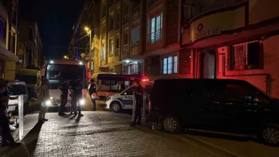 Komşu Kavgasında Kan Aktı: 1 Kişi Göğsünden Bıçaklandı
