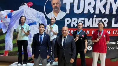 Afyonlu Sporculardan Altın Performans!