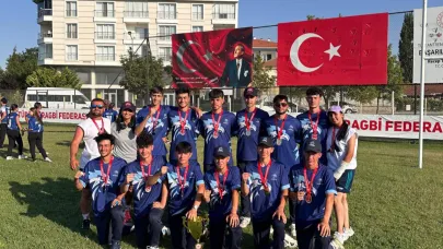 Afyonkarahisar Spor Lisesi Krikette Çifte Başarıya İmza Attı