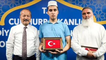 Taytak’tan Görme Engelli Kur’an-ı Kerim Birincisine Ziyaret