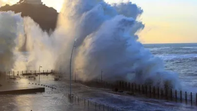 Türkiye İçin Tsunami Riski Var mı? Kandilli’den Açıklama Geldi