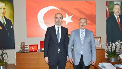 Bakan Eroğlu'ndan İl Sağlık Müdürü Öztürk'e Ziyaret