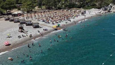 Bakan Ersoy Açıkladı: Turizmde İlk 6 Ayda 25,8 Milyar Dolarla Rekor Gelir