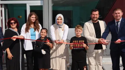 Afyonkarahisar'a Yeni Gençlik Merkezi: İyilik Hareketi Derneği Gençlik Merkezi Açıldı