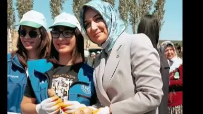 “Üreten, Paylaşan Ve Geleceğe İz Bırakan Gençlerimizle Gurur Duyuyoruz”