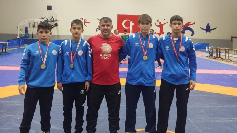 Afyonkarahisar’lı Sporculardan Yarı Finalde Önemli Başarı