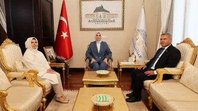 Yiğitbaşı, Rektör Adıgüzel’i Makamında Ağırladı