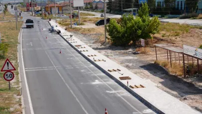 Bolvadin MYO Karşısına Yürüyüş Yolu Çalışması Başladı